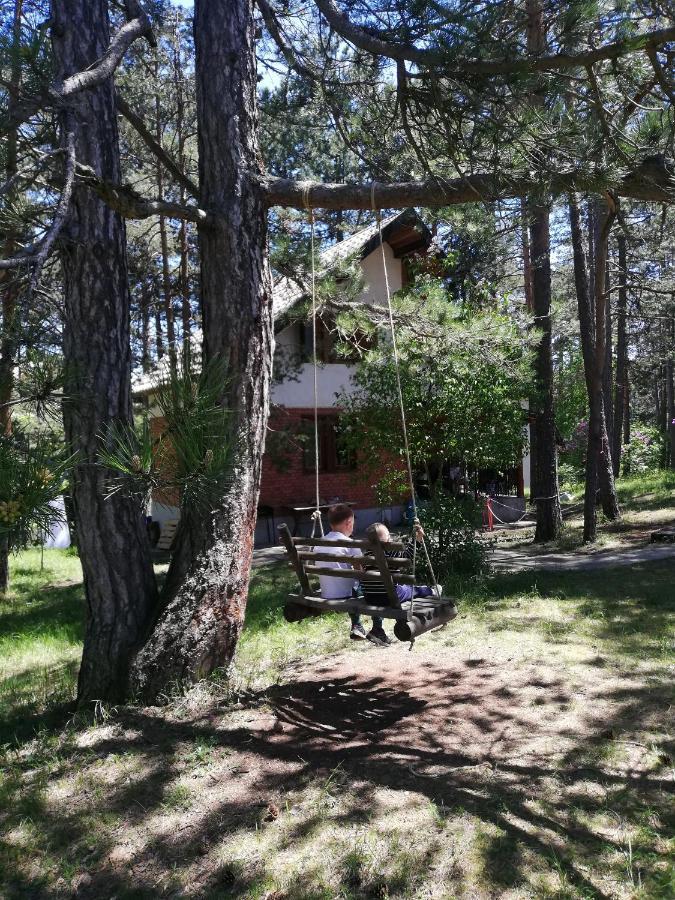 Rustic Home Tara คาลูแยร์สแก บาเร ภายนอก รูปภาพ