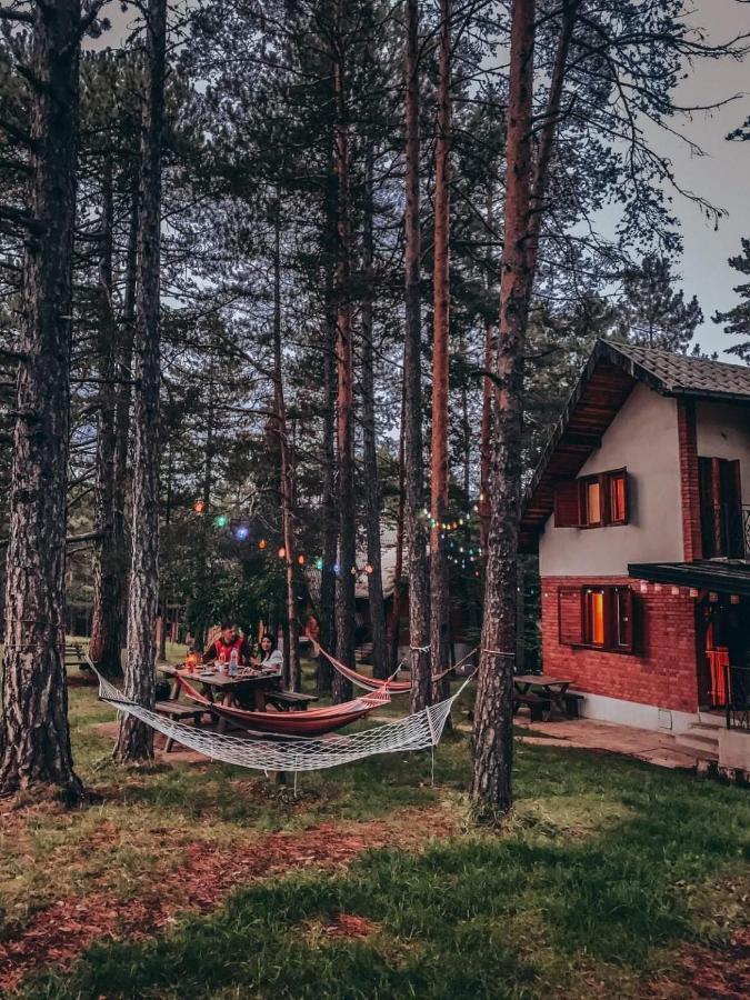 Rustic Home Tara คาลูแยร์สแก บาเร ภายนอก รูปภาพ