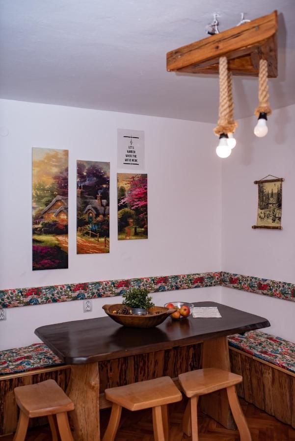 Rustic Home Tara คาลูแยร์สแก บาเร ภายนอก รูปภาพ